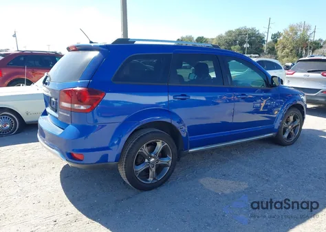 2015 Dodge Journey Crossroad z USA, uszkodzony, nr VIN 3C4PDCGG7FT611145